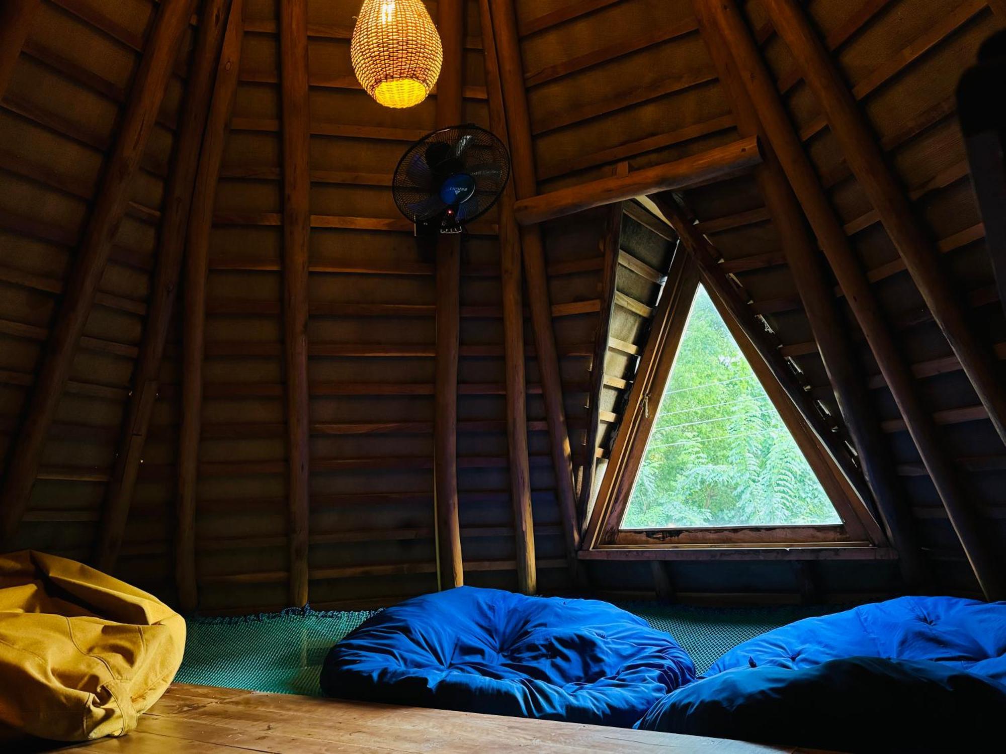 Turtle Wood Cabin Тангалла Экстерьер фото